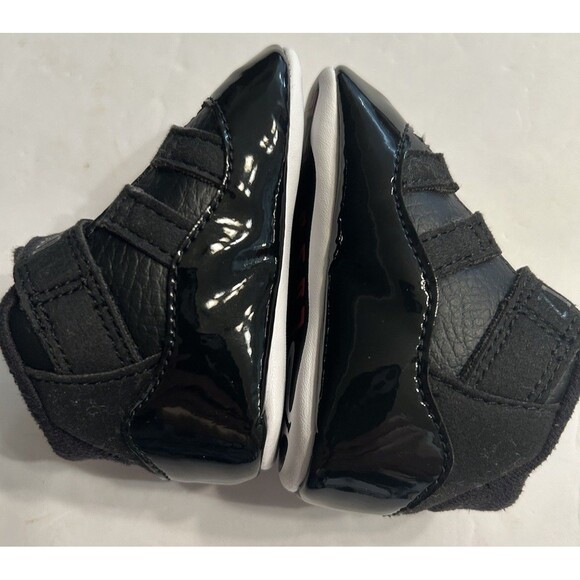 Jordan Infant IC Soft Bottom Black With Red Shoes 378040-002 NWOB - Picture 3 of 5